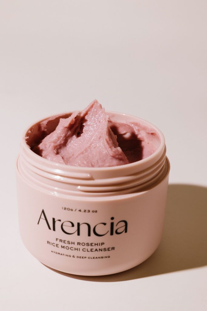 Arencia — Fresh Rosehip Rice Mochi Cleanser 120g