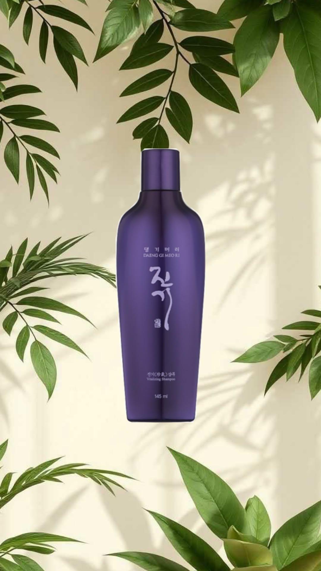 DAENG GI MEO RI — Vitalizing Shampoo (300ml)